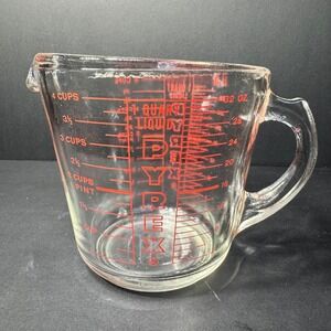 Vintage Pyrex #532 4 Cup 1 Quart Glass Measuring Cup Red Lettering Double Spout